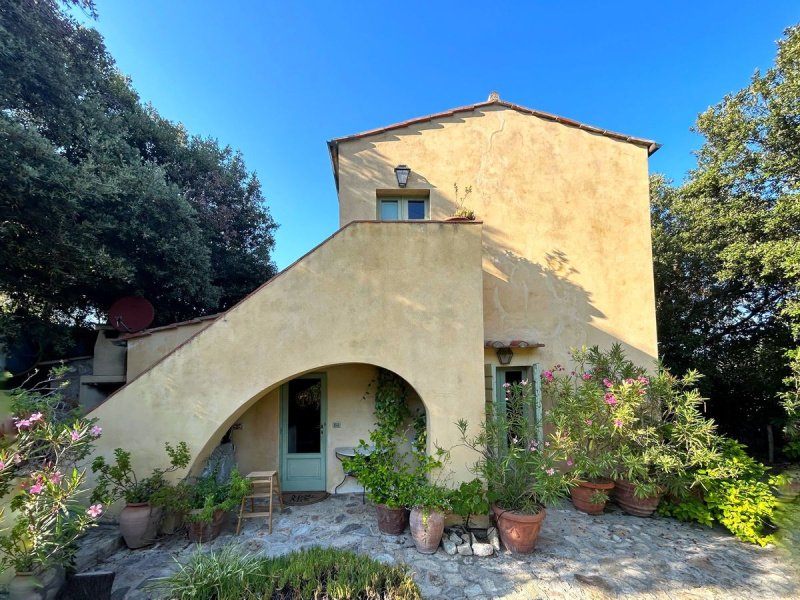 Casa di campagna a Portoferraio