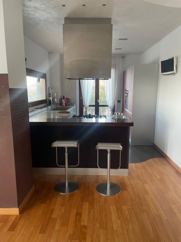 Особняк из двух квартир в Термоли