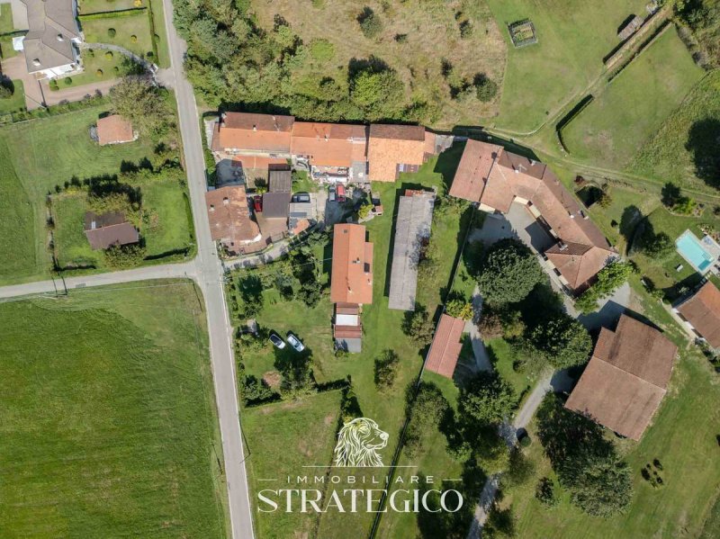 Casa independiente en Comignago