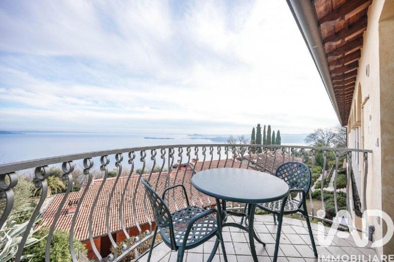 Appartement in Gardone Riviera