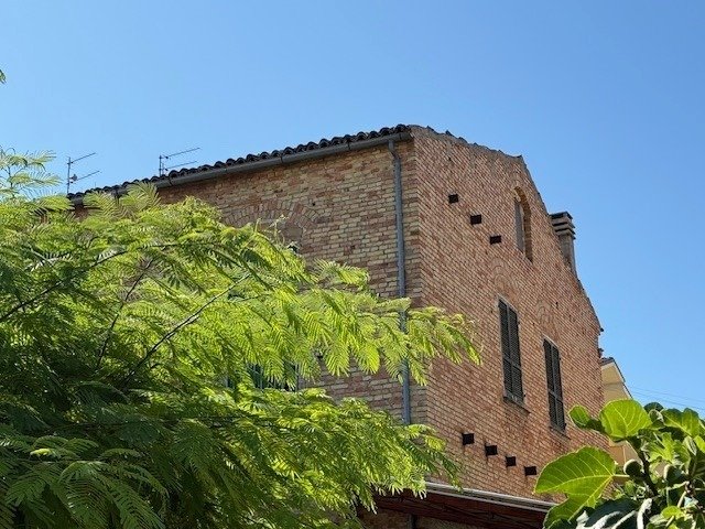 Casa indipendente a Torre de' Passeri