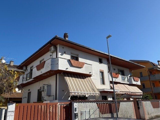 Apartamento em Spoltore
