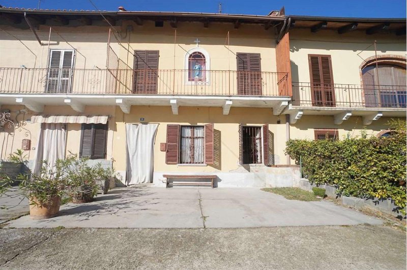 Huis in Moncucco Torinese