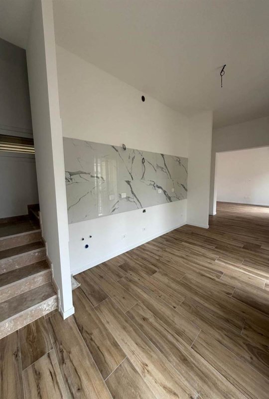 比森齐奥营公寓