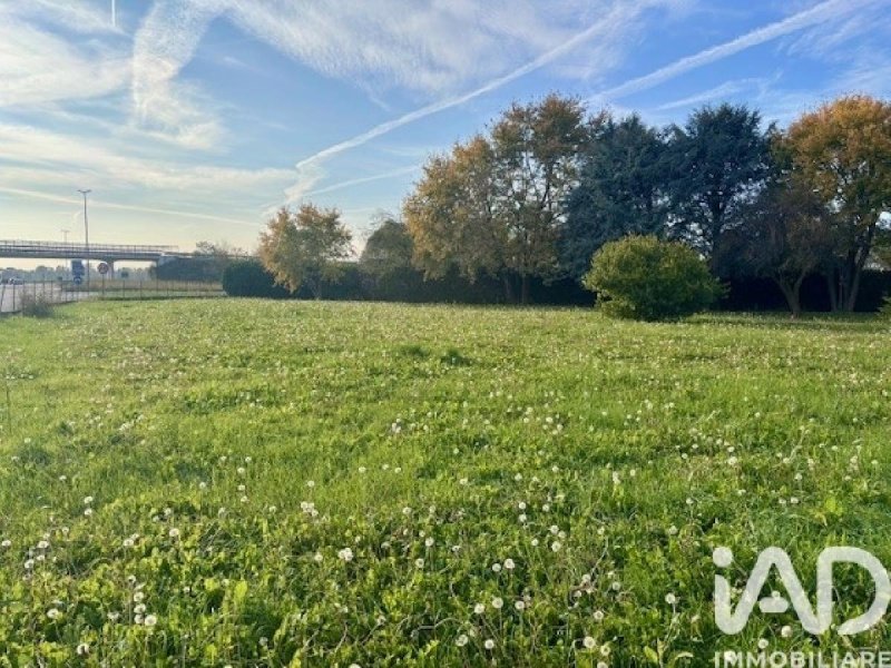 Строительный участок в Больцано-Вичентино