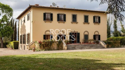 巴尼奥-阿里波利别墅