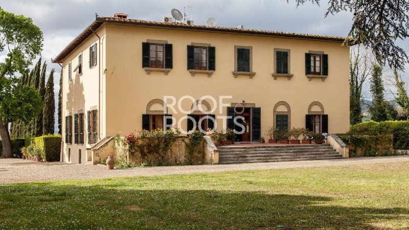 巴尼奥-阿里波利别墅