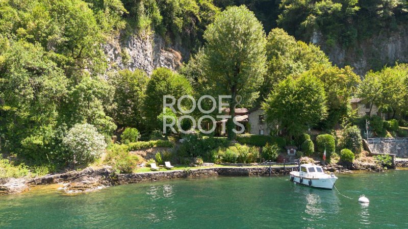 Villa in Faggeto Lario