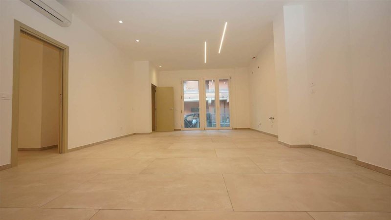 Квартира в Беллария-Иджеа-Марина