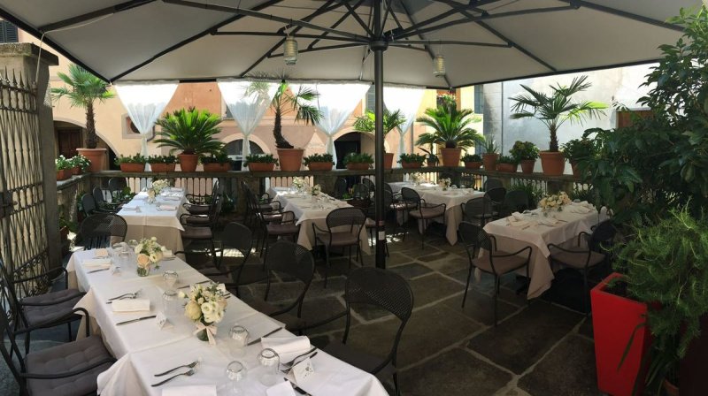 Inmueble comercial en Orta San Giulio