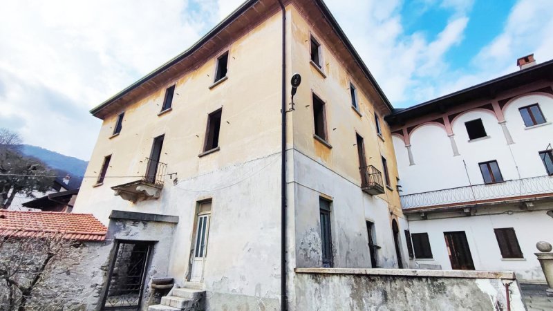 Vrijstaande woning in San Maurizio d'Opaglio