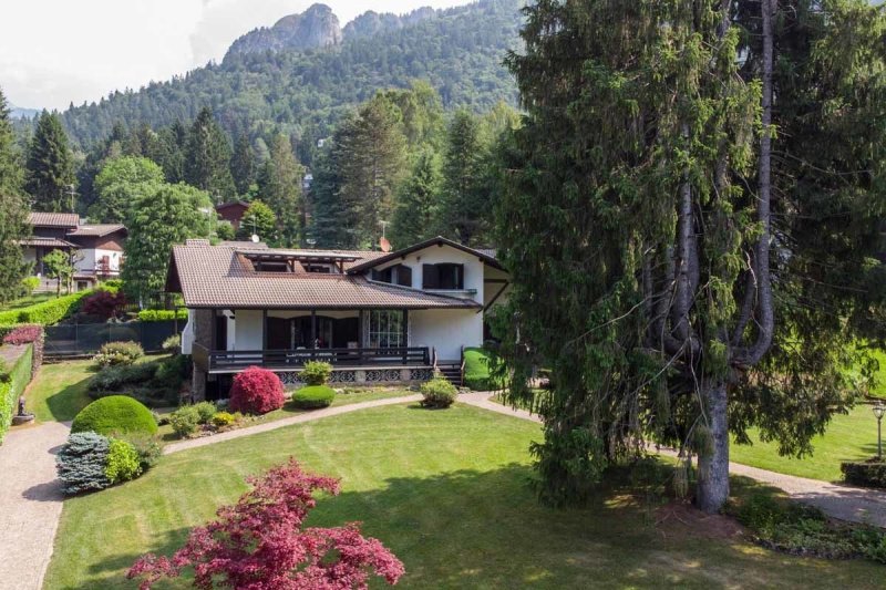 Villa in Castione della Presolana