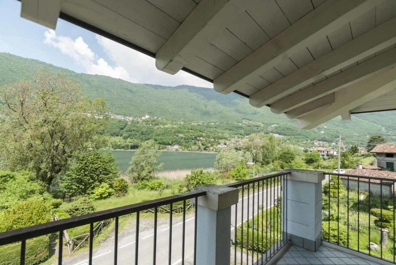 恩迪内加伊阿诺公寓