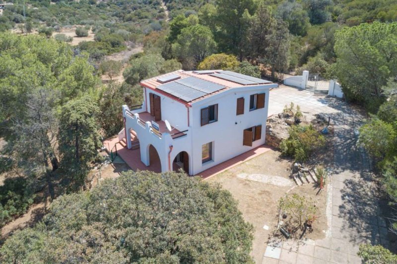 马拉卡拉戈尼斯别墅