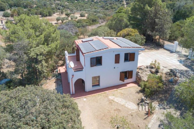 马拉卡拉戈尼斯别墅