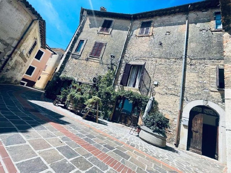 Appartamento a Salisano