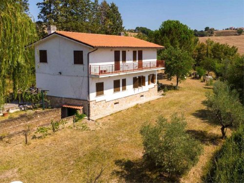 Casa independente em Calvi dell'Umbria
