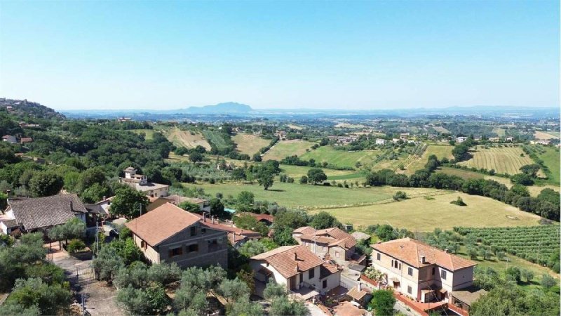 Villa in Calvi dell'Umbria