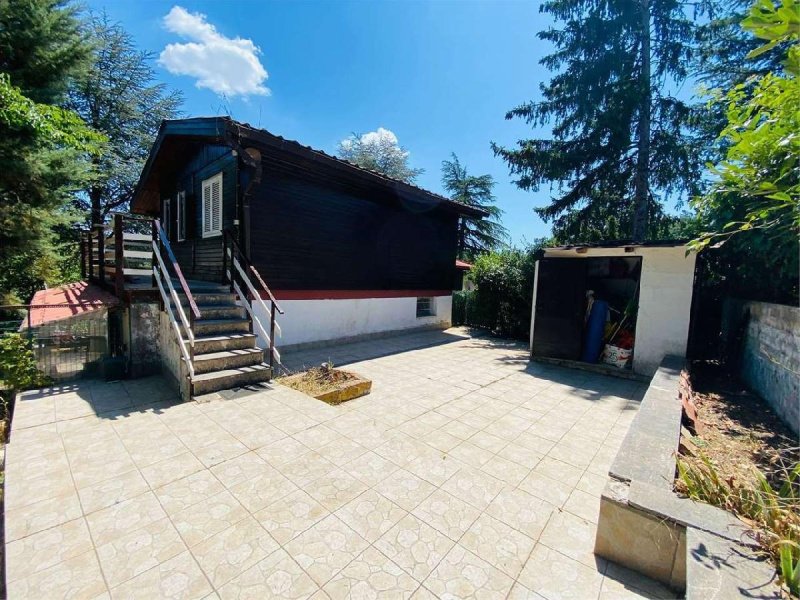 波扎利亚萨比纳公寓