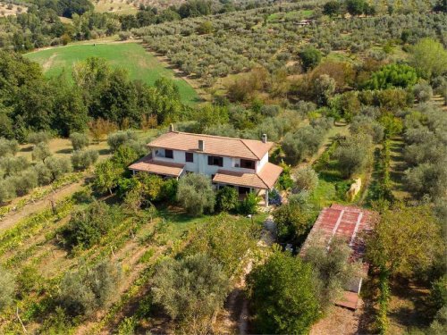 Villa en Fara in Sabina