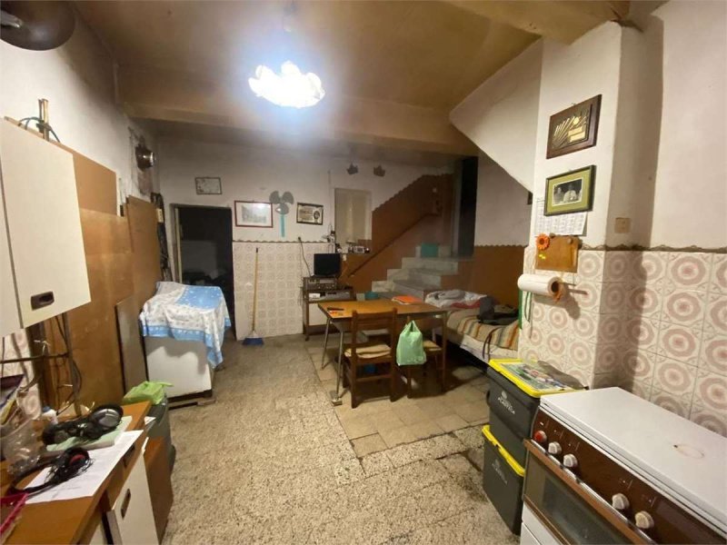 斯蒂米利亚诺公寓