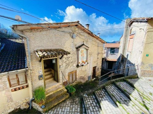 波扎利亚萨比纳公寓