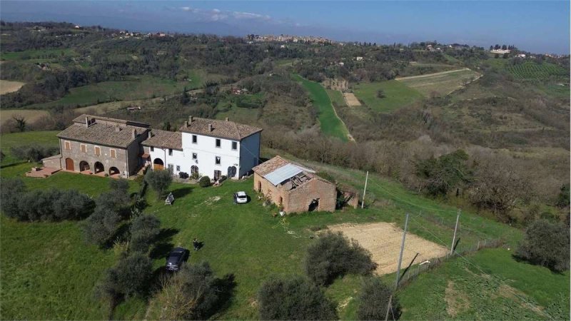 Moradia em Magliano Sabina