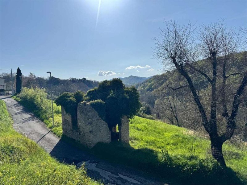 Klein huisje op het platteland in Poggio Nativo
