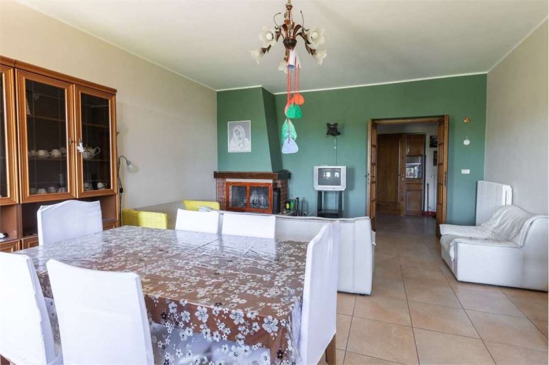 托里切拉-因萨比纳公寓