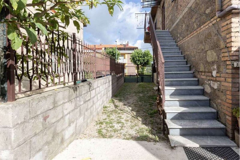 Lägenhet i Poggio Nativo