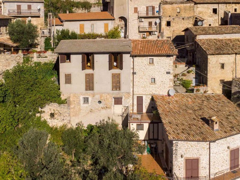 圣安杰洛堡半独立房屋