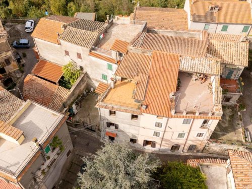 Lucht/land in Tarano