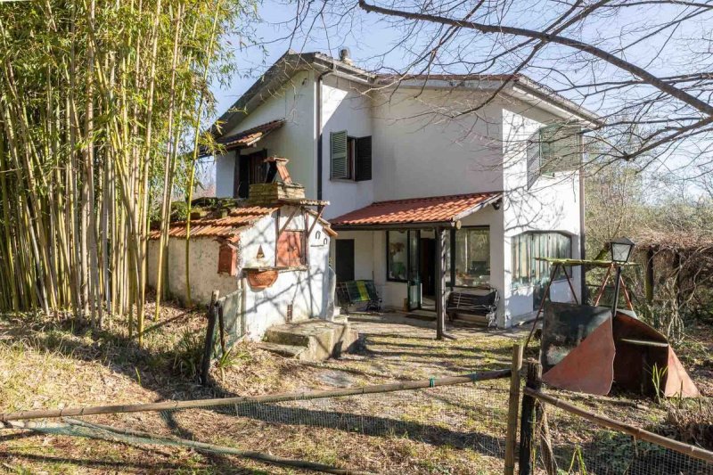 Einfamilienhaus in Poggio Nativo