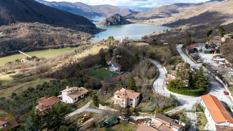 Casa independente em Ascrea