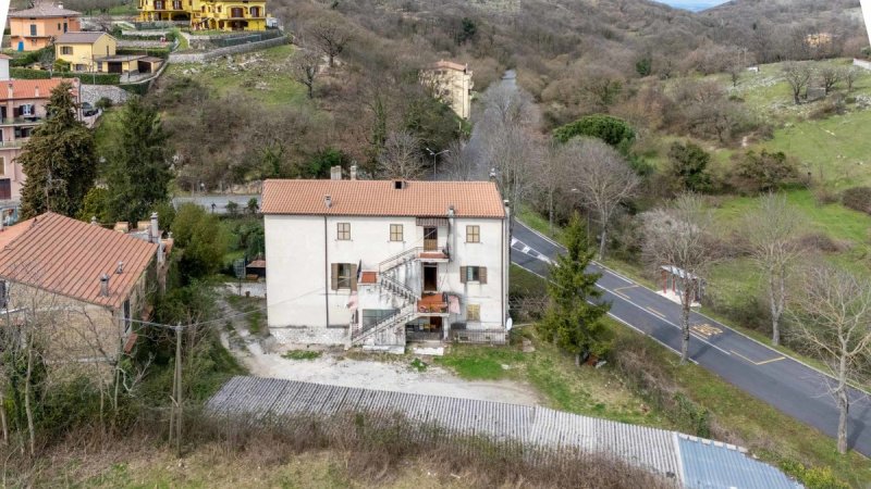 蒙特弗拉维奥公寓