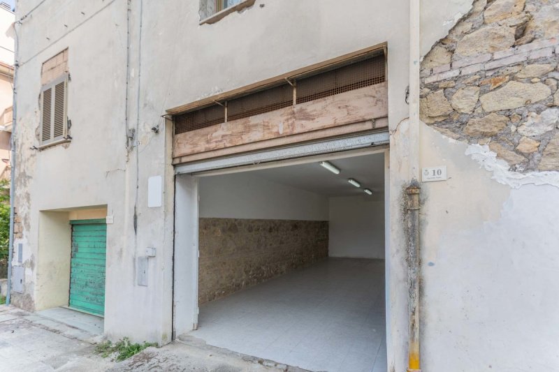 Seminterrato a Castelnuovo di Farfa