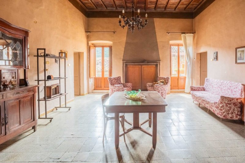 Casa histórica em Torri in Sabina