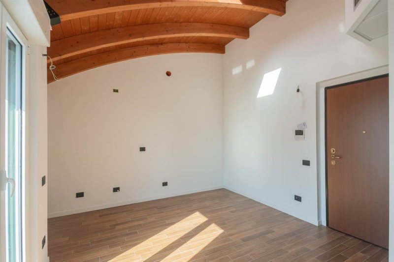 Квартира в Сесто-Сан-Джованни