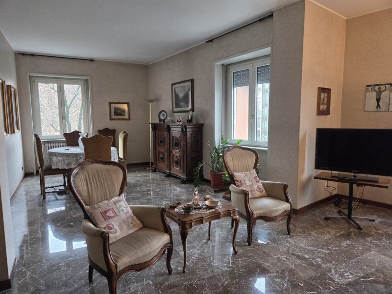 Apartamento em Milão