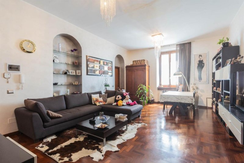 Apartamento em Milão