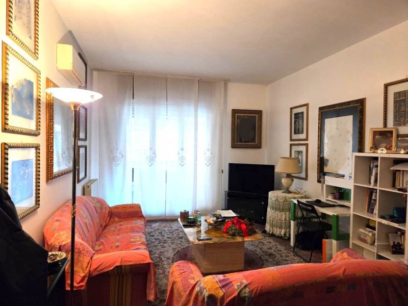 Apartamento em Sesto San Giovanni
