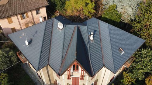 托雷佩利切公寓