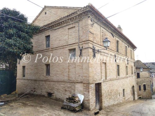 Hus på landet i Ponzano di Fermo