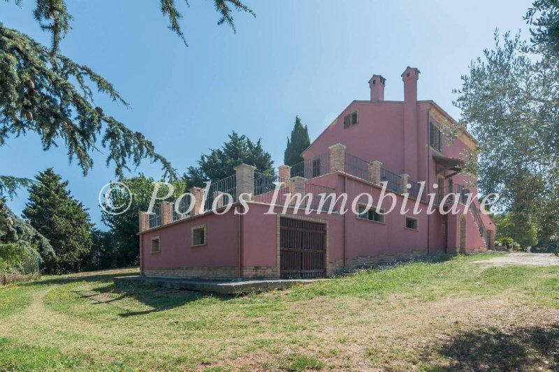 Huis op het platteland in Fermo