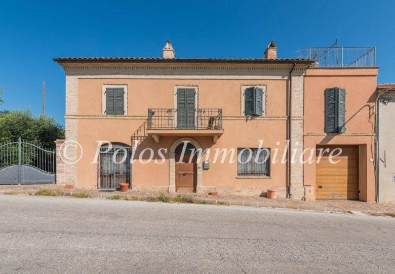 蓬扎诺-迪费尔莫独栋房屋