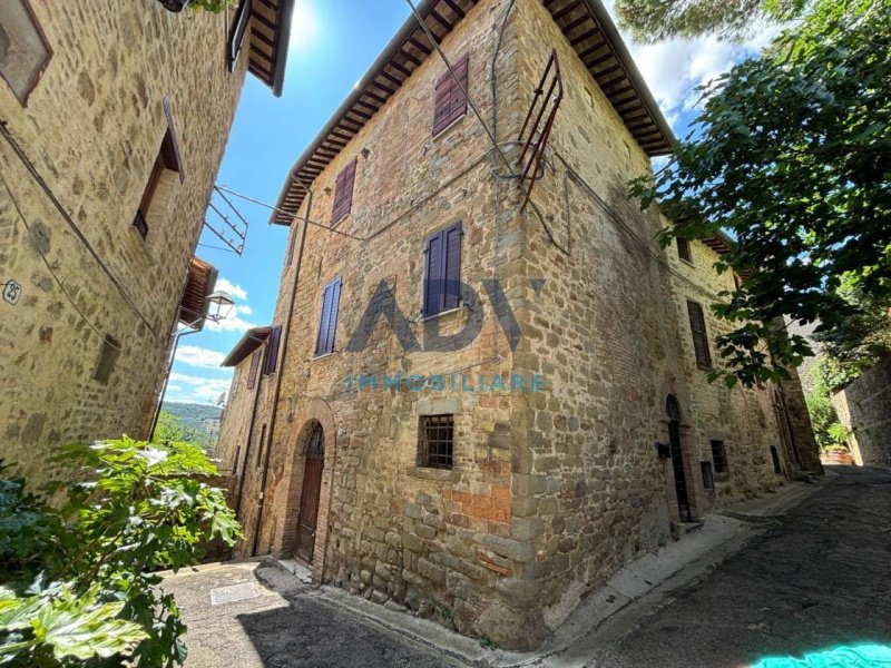 Historiskt hus i Bettona