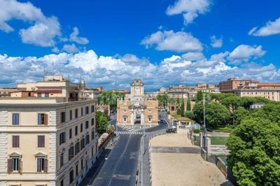 Zakelijk onroerend goed in Roma