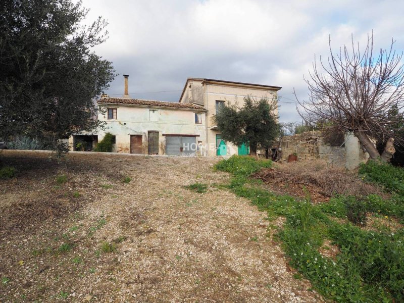 Casa de campo em Mogliano