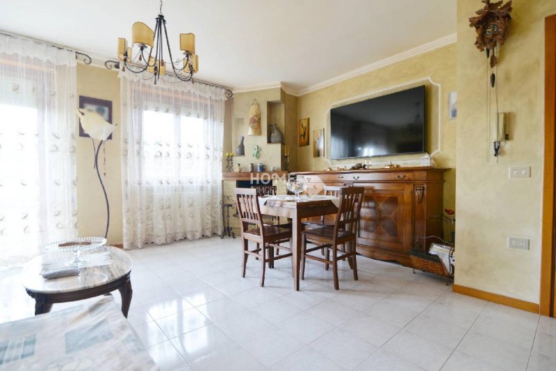 2 Bedrooms Apartment for sale in Treia [807420] | Gate-away®