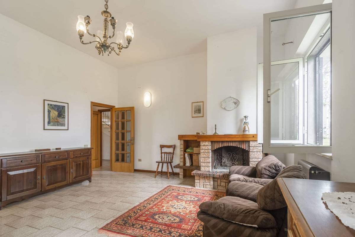 4 bedrooms detached house, 200 m² Montecassiano, Macerata (province) photo 3